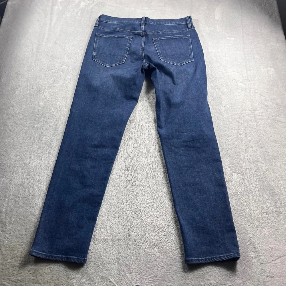 Banana Republic Travel Jean Mens 31x30 Slim Fit Medium Wash Blue Denim Pants‎